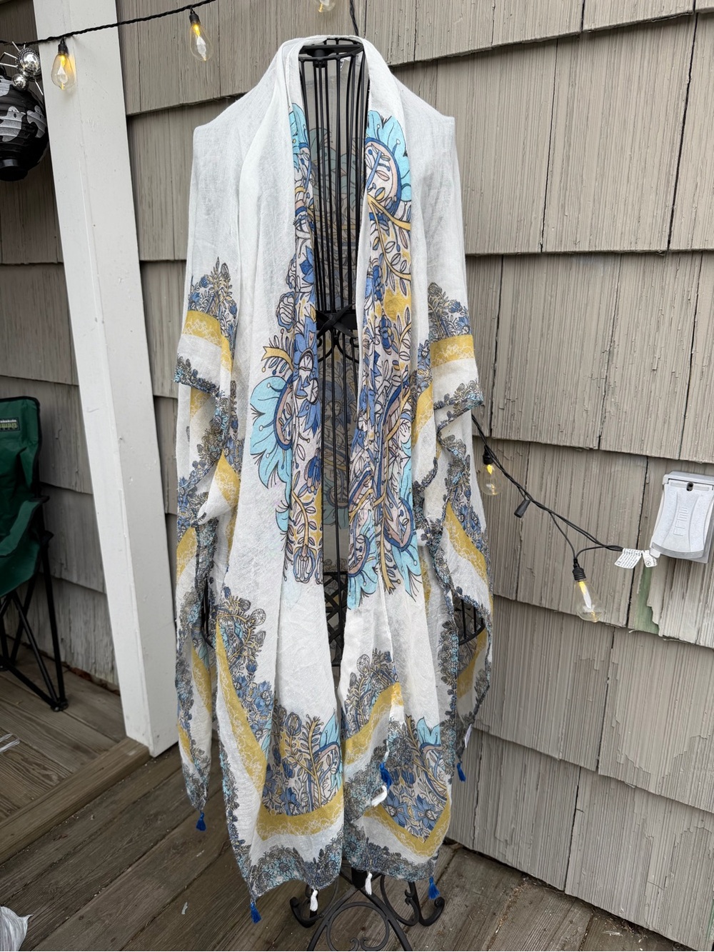 Woven Heart Sheer Scarf Kimono in White with Blue Accents